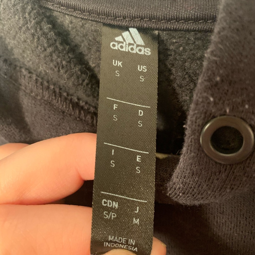 Sweatshirt - Picture 3 of 3